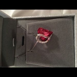 Leafael Infinity Love Heart Pendant Necklace